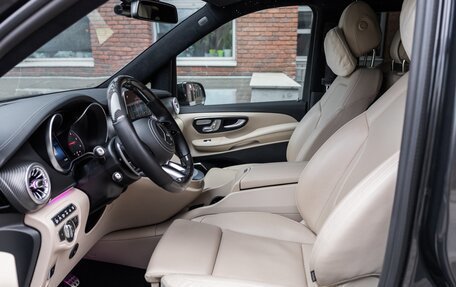 Mercedes-Benz V-Класс, 2022 год, 12 000 000 рублей, 14 фотография