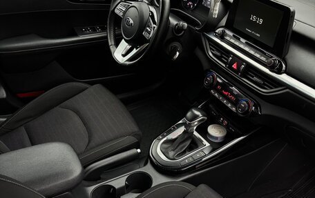 KIA Cerato IV, 2019 год, 1 750 000 рублей, 13 фотография