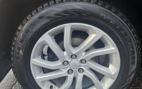 Land Rover Discovery Sport I рестайлинг, 2017 год, 3 000 000 рублей, 13 фотография