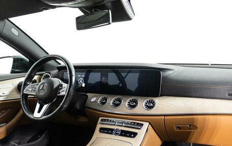 Mercedes-Benz E-Класс, 2019 год, 4 950 000 рублей, 4 фотография