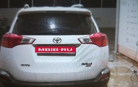 Toyota RAV4, 2014 год, 2 100 000 рублей, 5 фотография