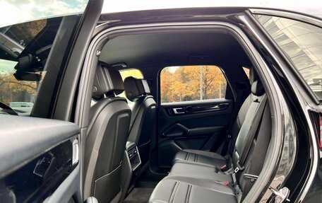 Porsche Cayenne III, 2021 год, 7 290 000 рублей, 10 фотография