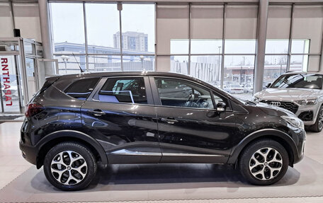 Renault Kaptur I рестайлинг, 2017 год, 1 406 000 рублей, 4 фотография