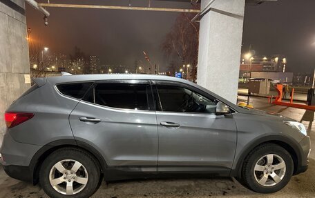 Hyundai Santa Fe III рестайлинг, 2018 год, 2 500 000 рублей, 3 фотография