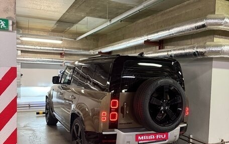 Land Rover Defender II, 2022 год, 9 950 000 рублей, 5 фотография