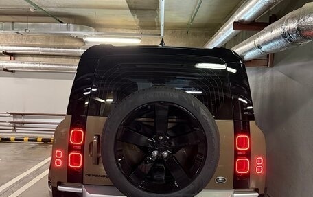 Land Rover Defender II, 2022 год, 9 950 000 рублей, 4 фотография