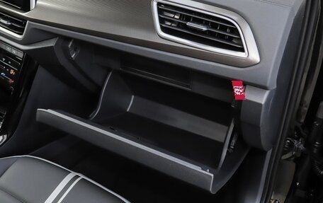 Volkswagen T-Roc, 2025 год, 2 390 000 рублей, 20 фотография