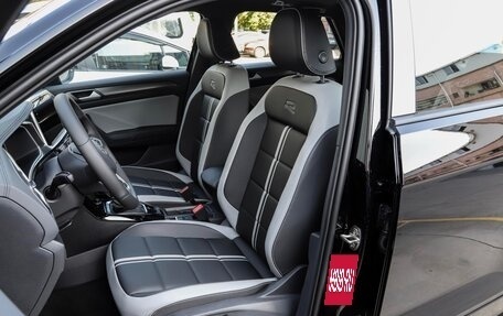 Volkswagen T-Roc, 2025 год, 2 390 000 рублей, 18 фотография