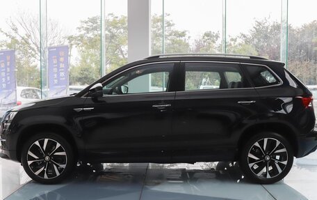 Skoda Karoq I, 2025 год, 2 890 000 рублей, 2 фотография