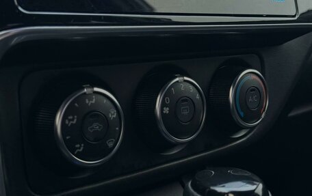 Toyota Corolla, 2017 год, 1 770 000 рублей, 19 фотография