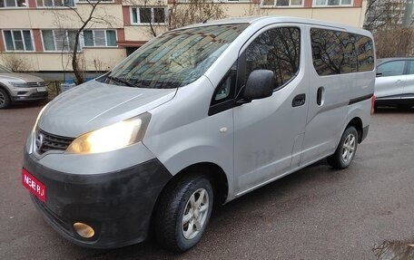 Nissan NV200, 2010 год, 630 000 рублей, 1 фотография