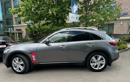 Infiniti FX II, 2013 год, 1 970 000 рублей, 2 фотография