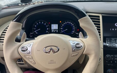 Infiniti FX II, 2013 год, 1 970 000 рублей, 8 фотография