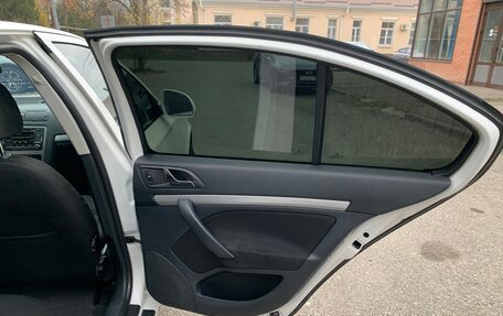 Skoda Octavia, 2010 год, 840 000 рублей, 19 фотография