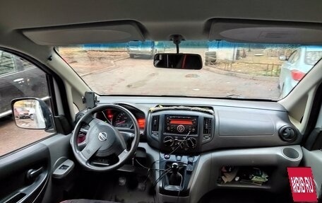 Nissan NV200, 2010 год, 630 000 рублей, 6 фотография