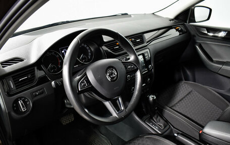 Skoda Rapid I, 2018 год, 1 650 000 рублей, 9 фотография