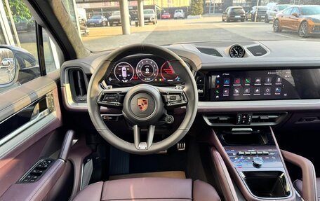 Porsche Cayenne III, 2025 год, 24 990 000 рублей, 13 фотография