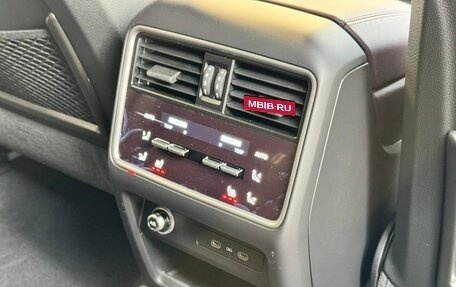 Porsche Cayenne III, 2025 год, 24 990 000 рублей, 23 фотография