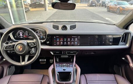 Porsche Cayenne III, 2025 год, 24 990 000 рублей, 25 фотография