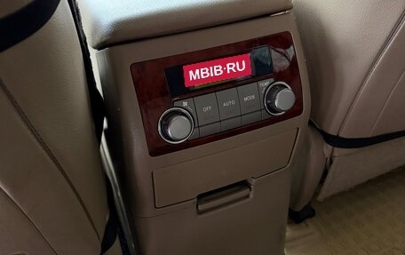 Toyota Highlander III, 2011 год, 2 450 000 рублей, 10 фотография