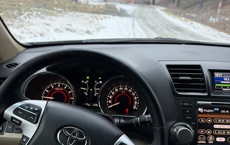 Toyota Highlander III, 2011 год, 2 450 000 рублей, 25 фотография