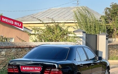 Mercedes-Benz E-Класс, 1998 год, 350 000 рублей, 8 фотография