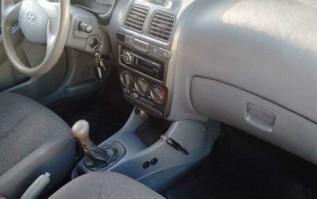 Hyundai Accent II, 2006 год, 6 фотография