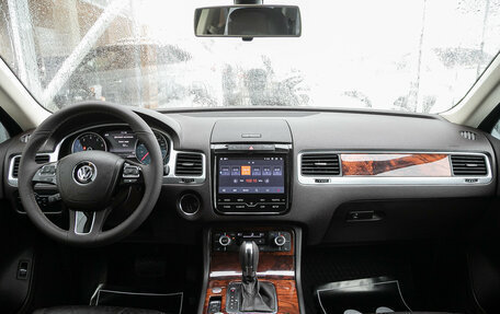Volkswagen Touareg III, 2012 год, 2 353 000 рублей, 14 фотография