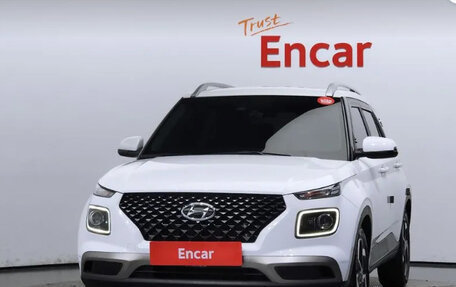 Hyundai Venue I, 2021 год, 2 200 000 рублей, 3 фотография