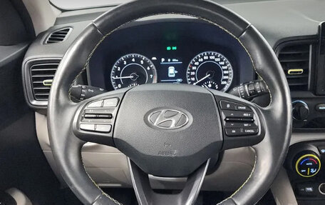 Hyundai Venue I, 2021 год, 2 200 000 рублей, 8 фотография