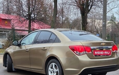 Chevrolet Cruze II, 2013 год, 715 000 рублей, 3 фотография