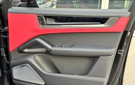 Porsche Cayenne III, 2025 год, 32 990 000 рублей, 8 фотография