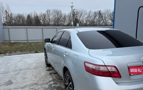 Toyota Camry, 2006 год, 800 000 рублей, 6 фотография