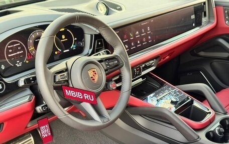 Porsche Cayenne III, 2025 год, 32 990 000 рублей, 10 фотография