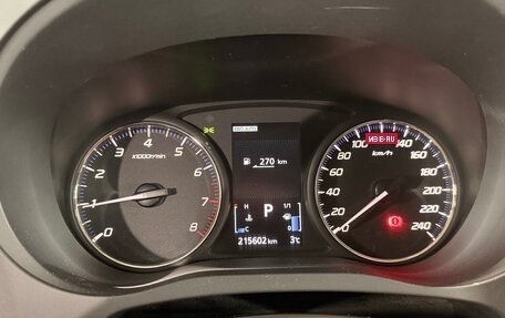 Mitsubishi Outlander III рестайлинг 3, 2016 год, 1 900 000 рублей, 14 фотография