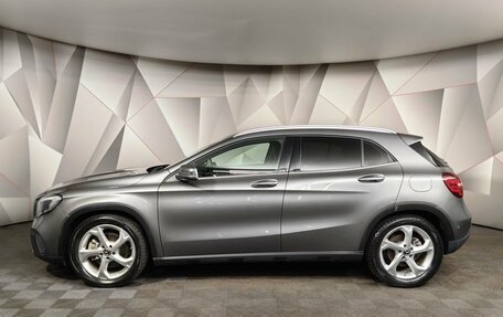 Mercedes-Benz GLA, 2018 год, 3 100 000 рублей, 5 фотография