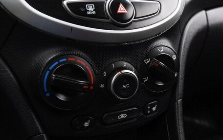 Hyundai Solaris II рестайлинг, 2014 год, 1 129 000 рублей, 14 фотография