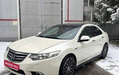 Honda Accord VIII рестайлинг, 2011 год, 1 220 000 рублей, 3 фотография