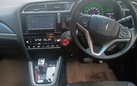 Honda Shuttle II, 2019 год, 1 660 000 рублей, 14 фотография