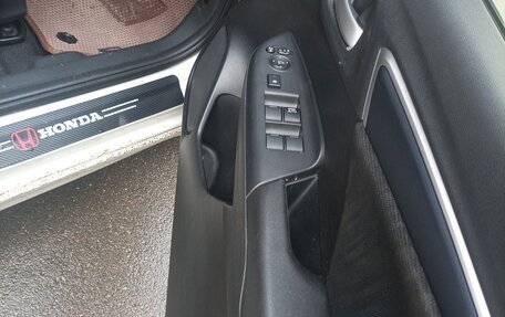 Honda Shuttle II, 2019 год, 1 660 000 рублей, 18 фотография