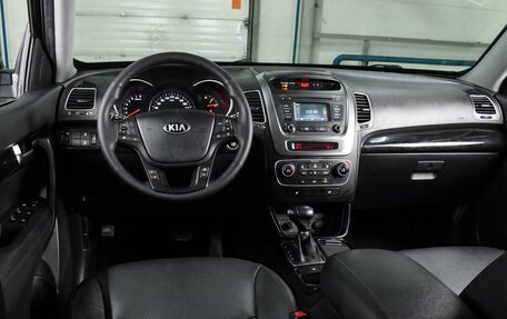 KIA Sorento II рестайлинг, 2020 год, 1 889 000 рублей, 6 фотография