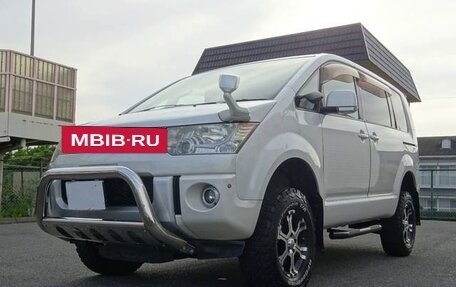 Mitsubishi Delica D:5 I, 2018 год, 1 998 000 рублей, 2 фотография