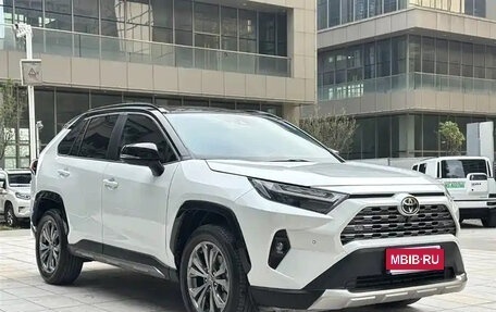 Toyota RAV4, 2025 год, 2 513 555 рублей, 1 фотография