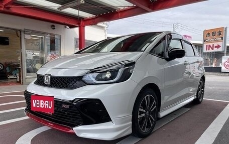 Honda Fit, 2022 год, 1 777 111 рублей, 6 фотография