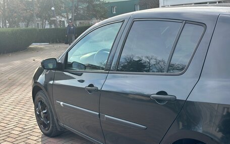 Renault Clio III, 2006 год, 500 000 рублей, 3 фотография