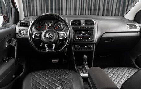 Volkswagen Polo VI (EU Market), 2018 год, 1 169 000 рублей, 6 фотография