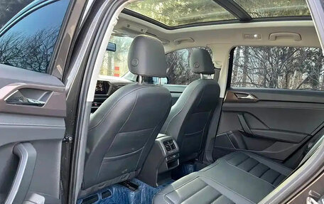 Volkswagen Tharu, 2022 год, 1 430 000 рублей, 10 фотография