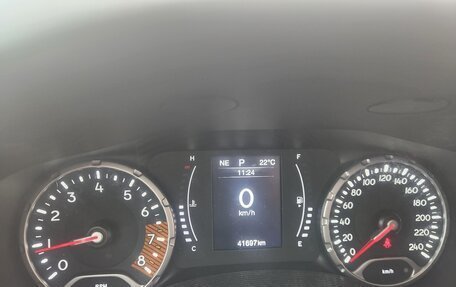 Jeep Renegade I рестайлинг, 2022 год, 1 600 000 рублей, 10 фотография