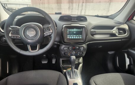 Jeep Renegade I рестайлинг, 2022 год, 1 600 000 рублей, 8 фотография