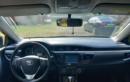 Toyota Corolla, 2013 год, 1 250 000 рублей, 5 фотография